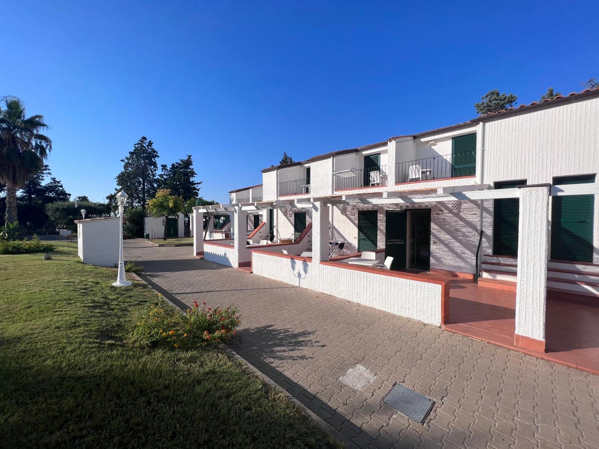 Cefalu Resort - Sporting Club Екстер'єр фото